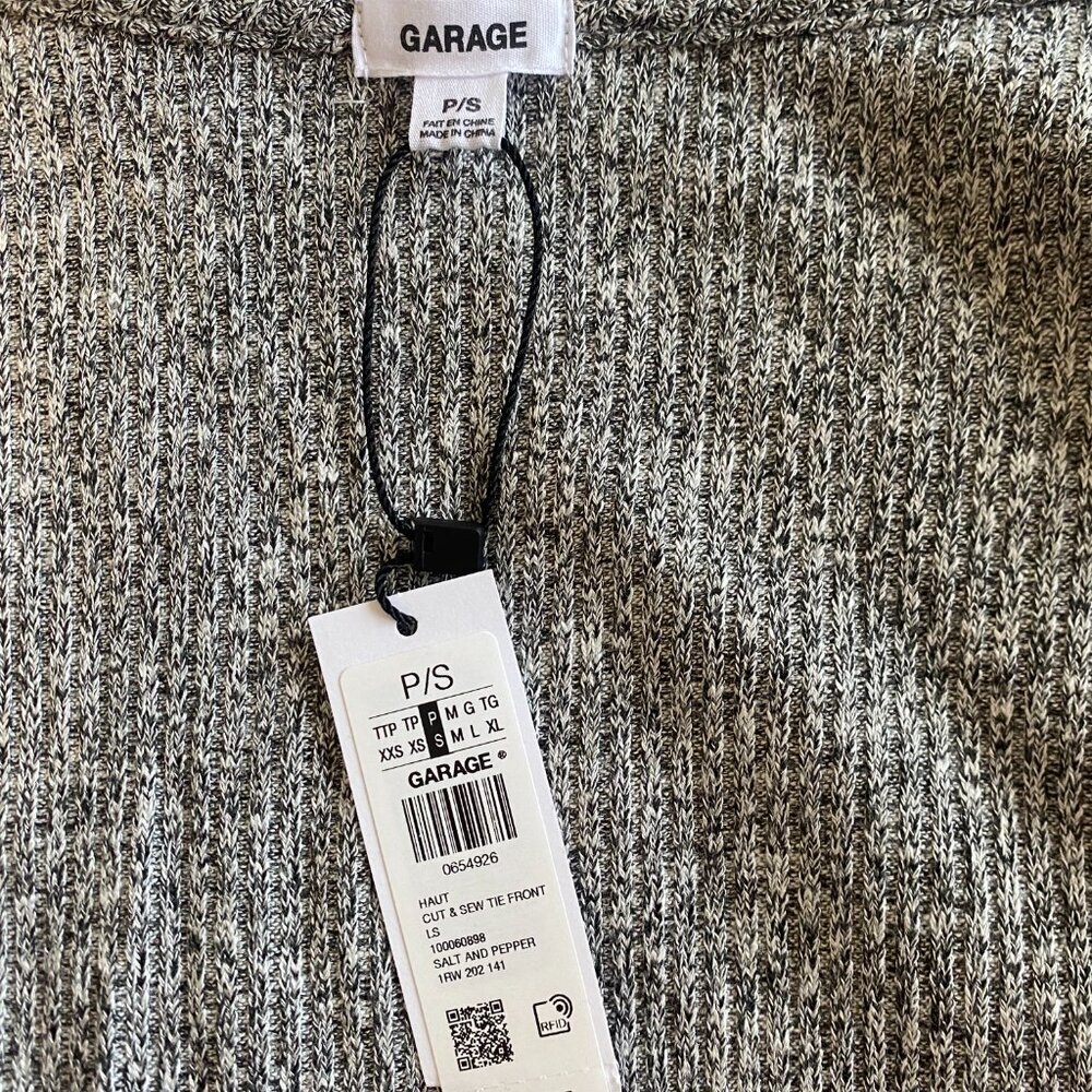 NWT Garage Salt & Pepper Grey Ribbed Tie Front Crop Top Women's Size Small - Picture 5 of 6